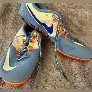 NIKE WOMENS ZOOM RIVAL S 8 (414 - CHALK BLUE/WHITE-RACER BLUE-HYPER ORAN…